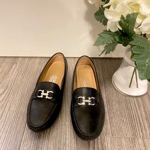 Ferragamo shoes / flats